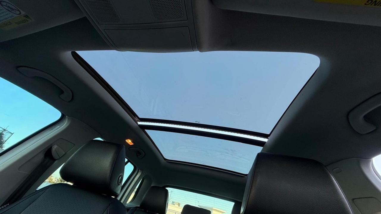 2014 Volkswagen Tiguan Auto, FWD, 2.0L 4cyl, Gas Photo