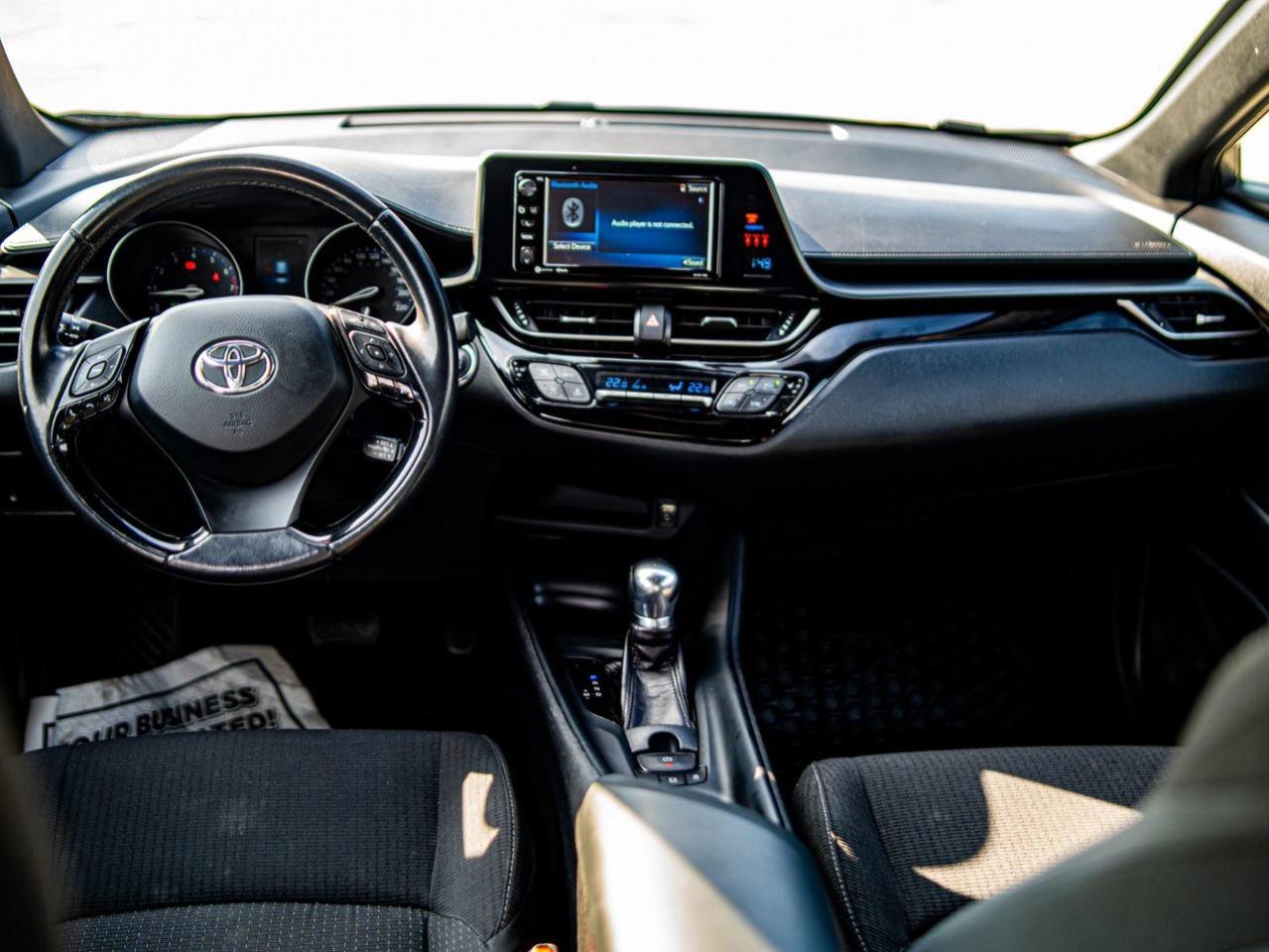 2018 Toyota C-HR XLE Premium Photo
