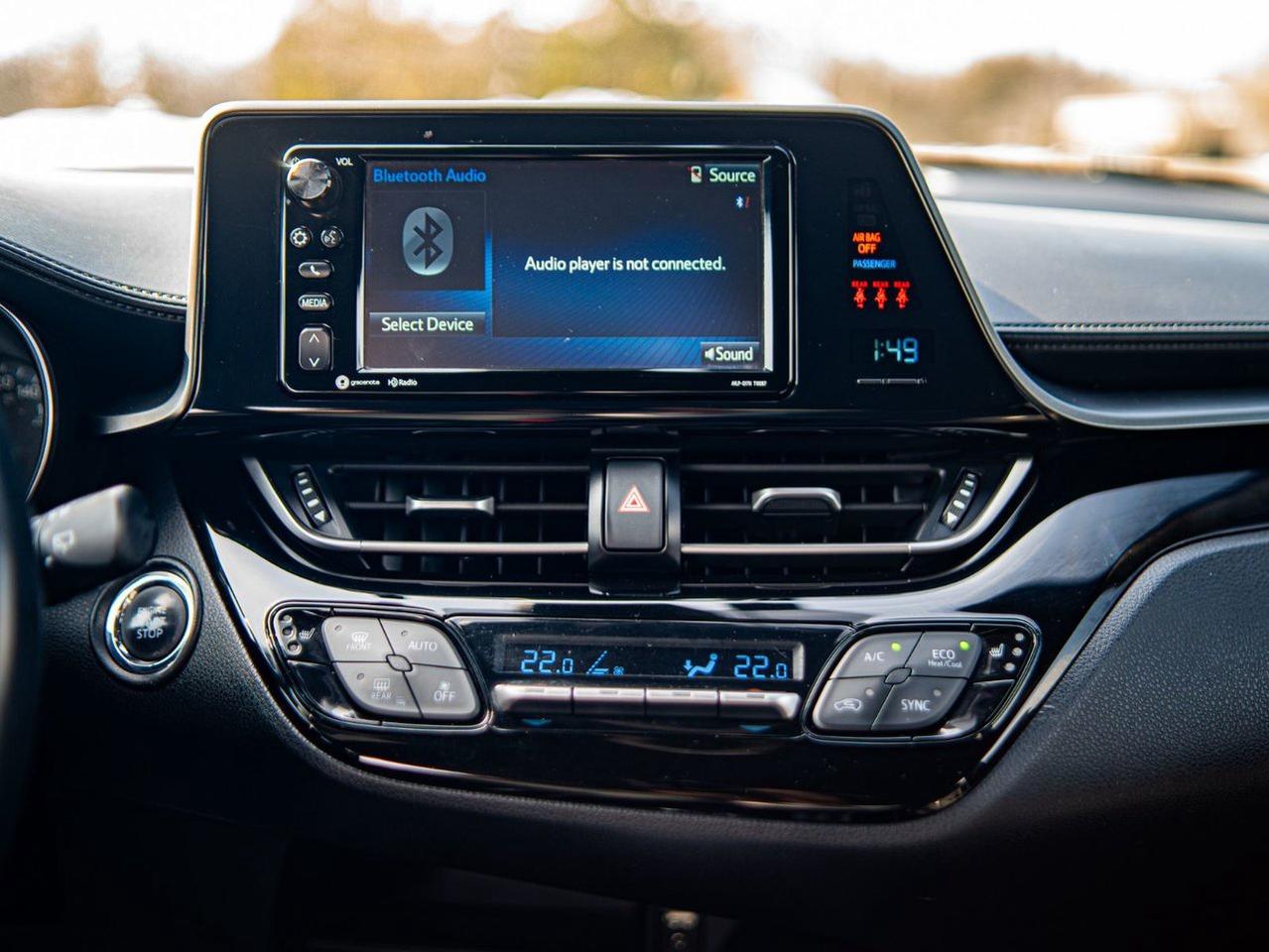 2018 Toyota C-HR XLE Premium Photo