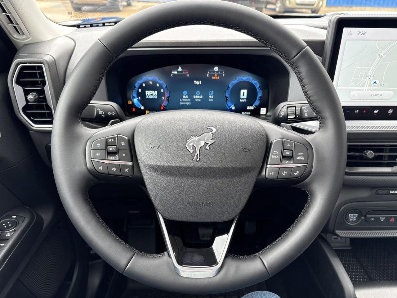 13728584