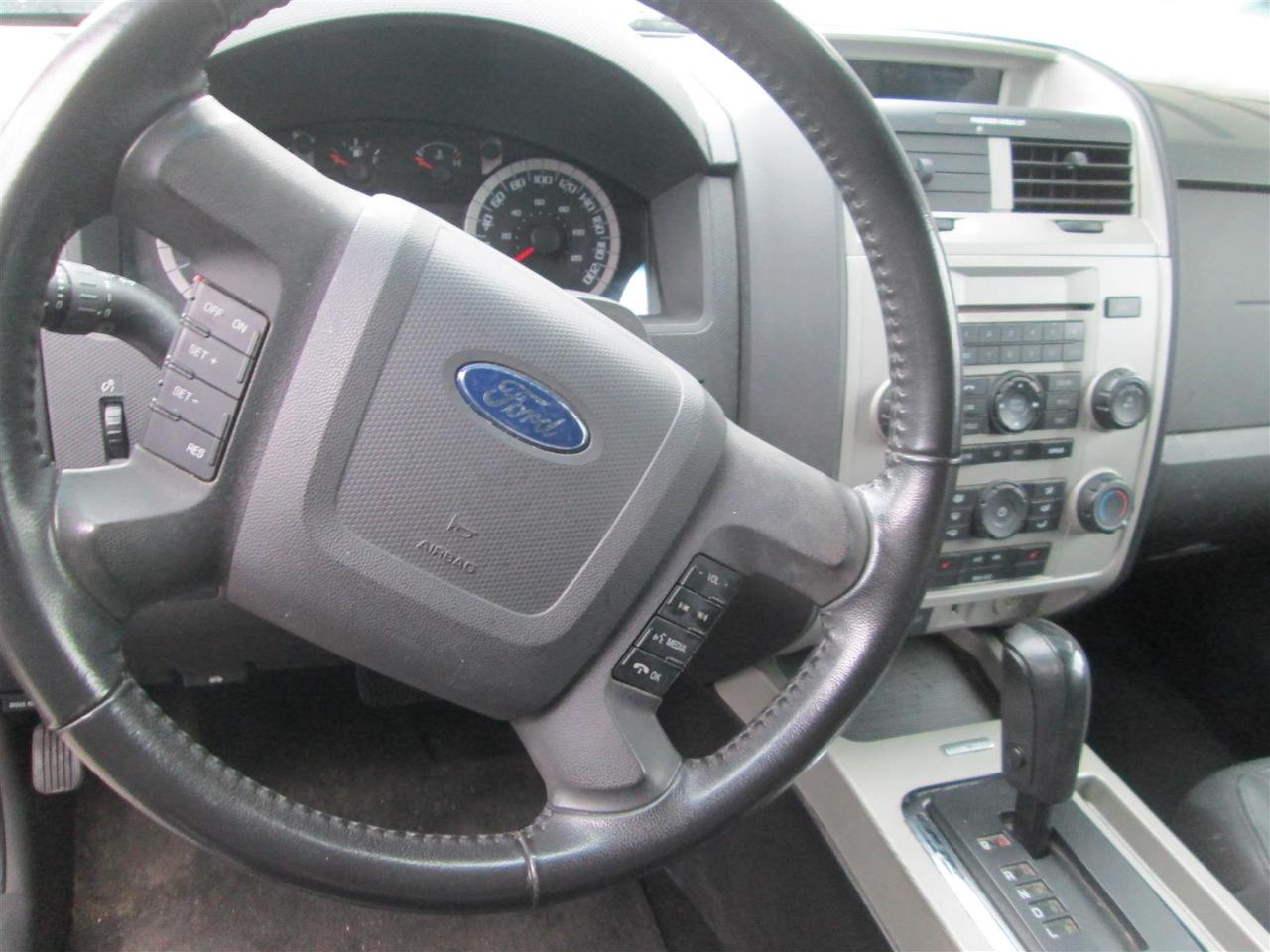 2011 Ford Escape XLT FWD Photo
