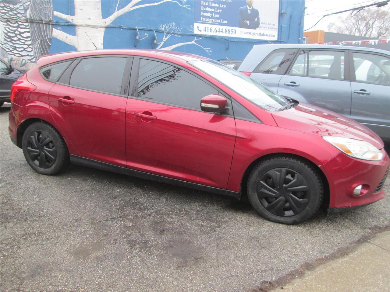 2014 Ford Focus SE Hatch Photo