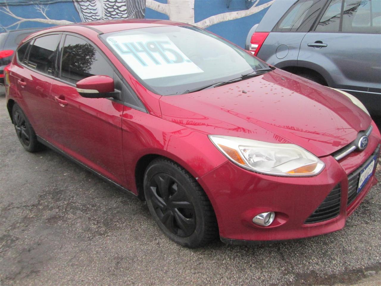 2014 Ford Focus SE Hatch Photo