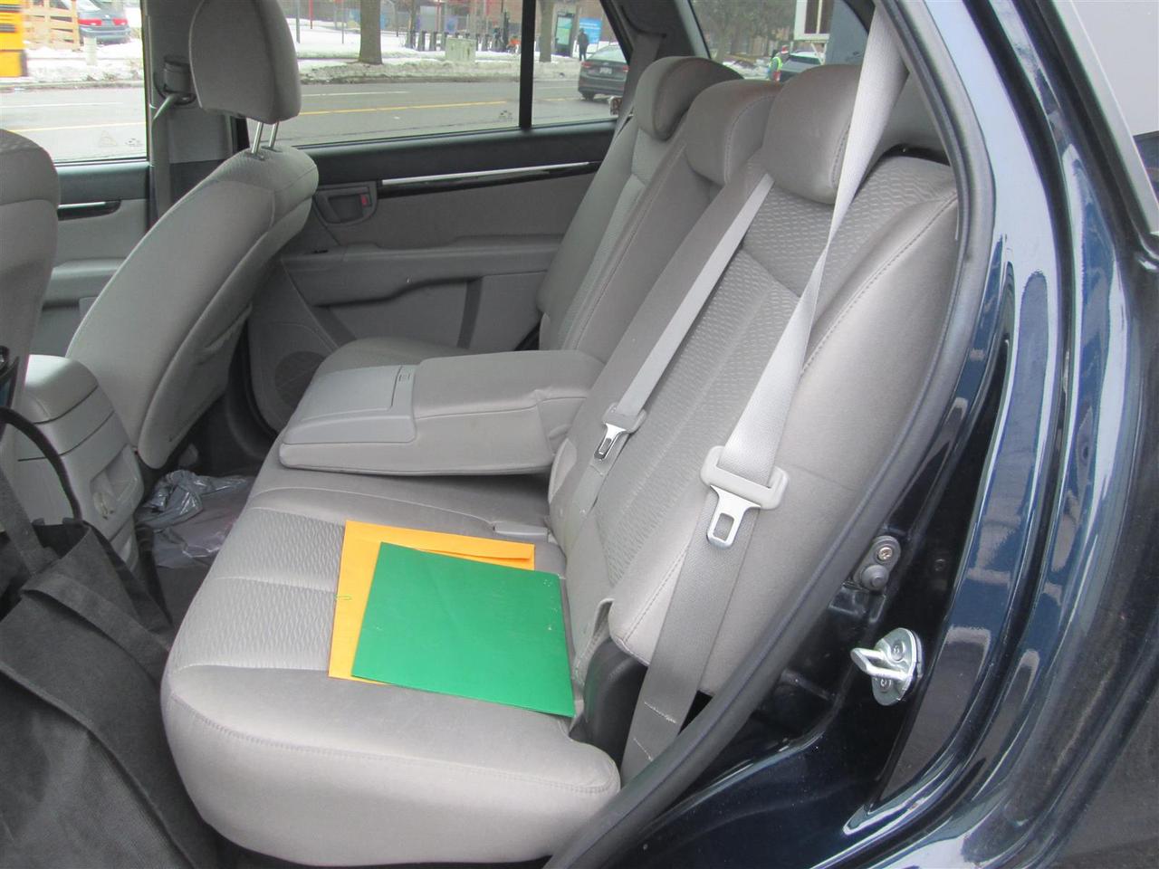 2009 Hyundai Santa Fe GLS Photo