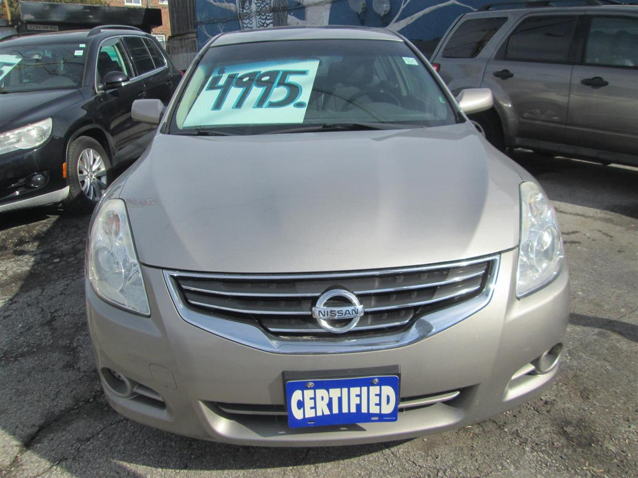 2012 Nissan Altima 2.5 Photo1