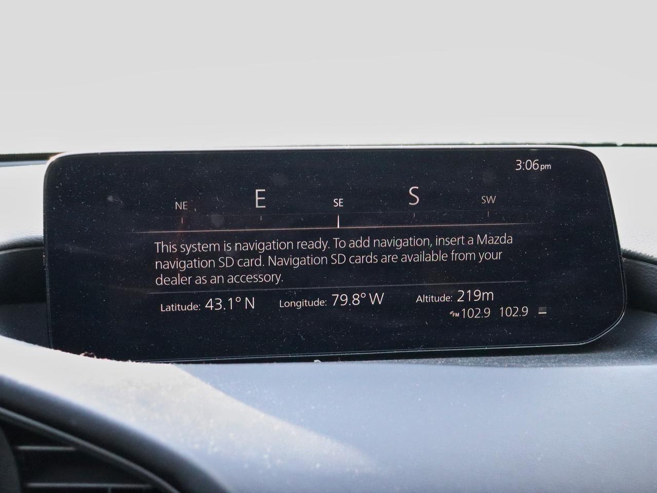 2025 Mazda MAZDA3 GS Photo