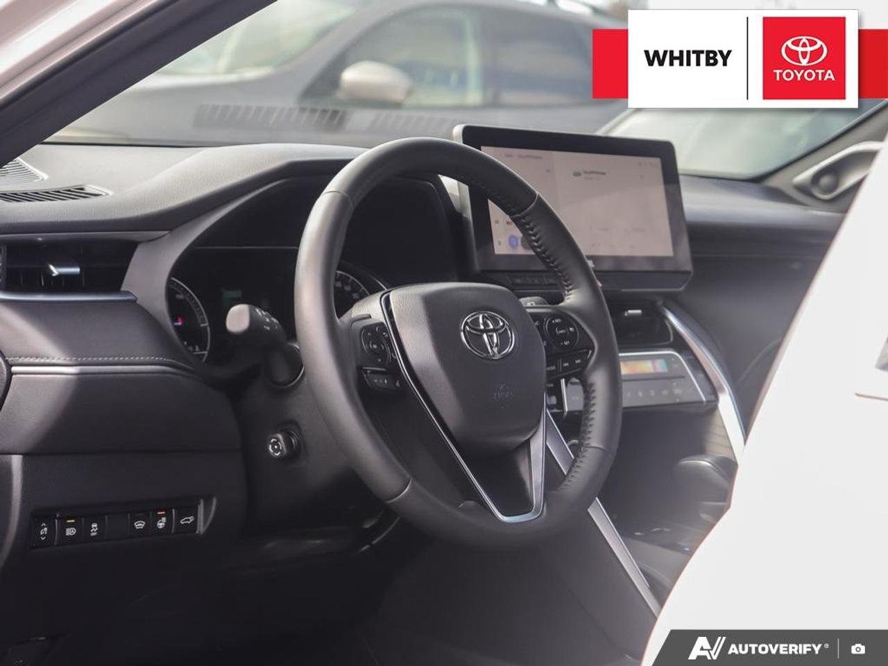 2023 Toyota Venza XLE Hybrid 2.5L Photo