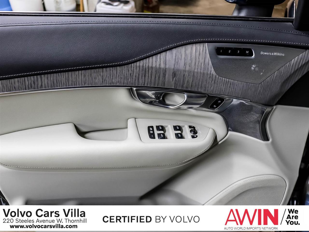 2022 Volvo XC90 T6 AWD Inscription (7-Seat) Photo4