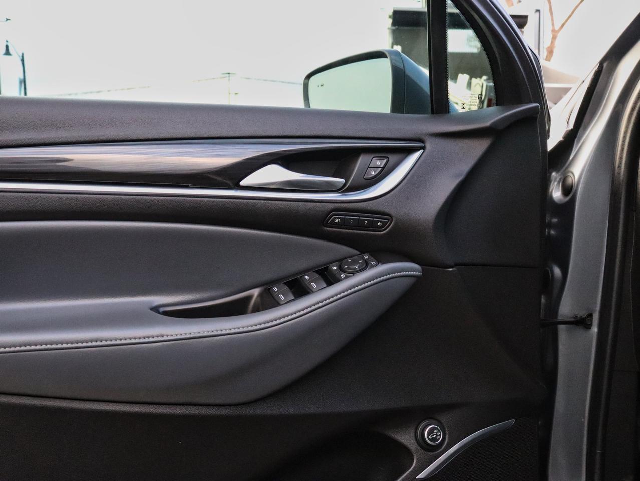 2018 Buick Enclave Premium AWD Photo