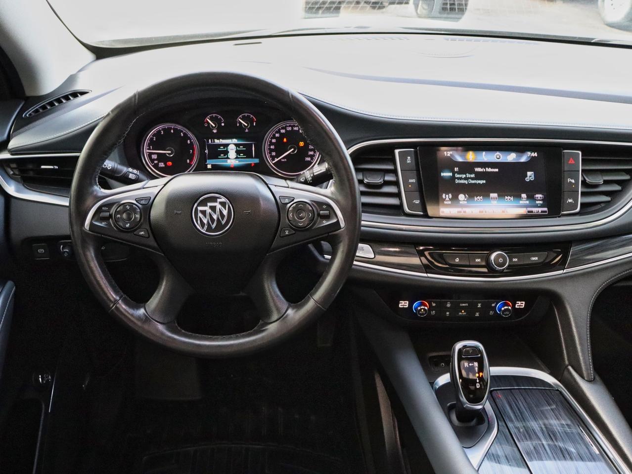 2018 Buick Enclave Premium AWD Photo