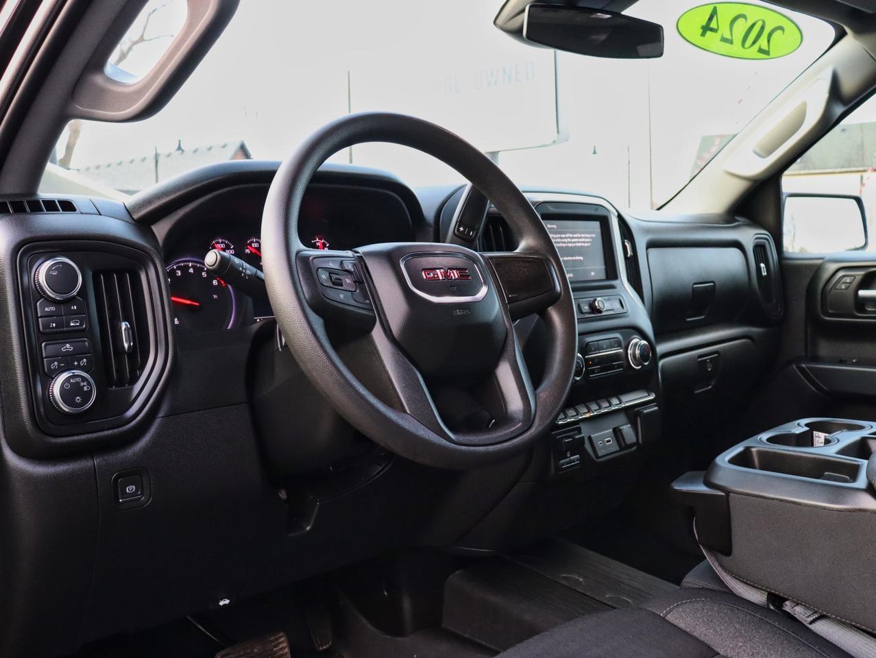 2024 GMC Sierra 1500 Pro Crew Cab Short Box 4WD Photo