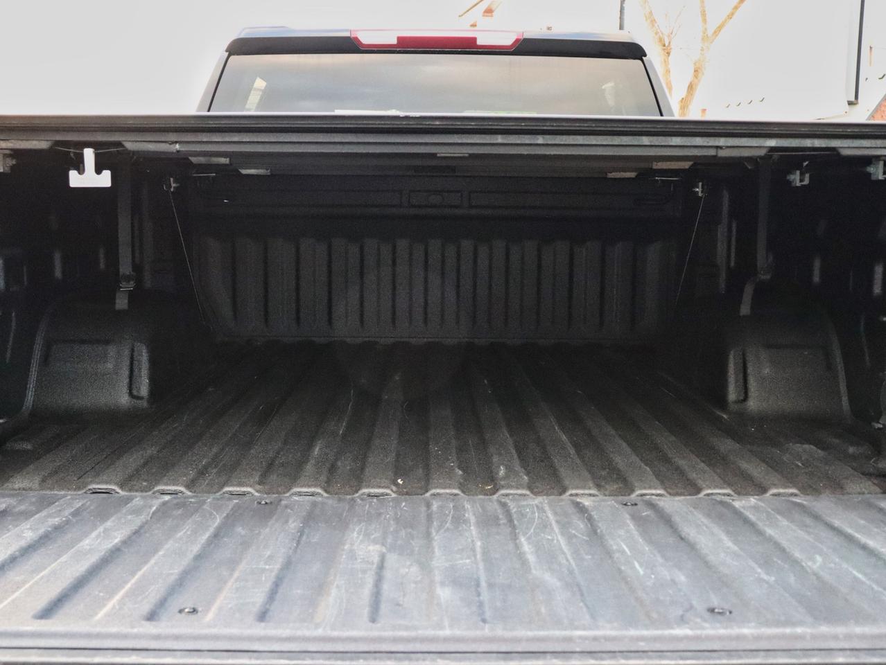 2024 GMC Sierra 1500 Pro Crew Cab Short Box 4WD Photo