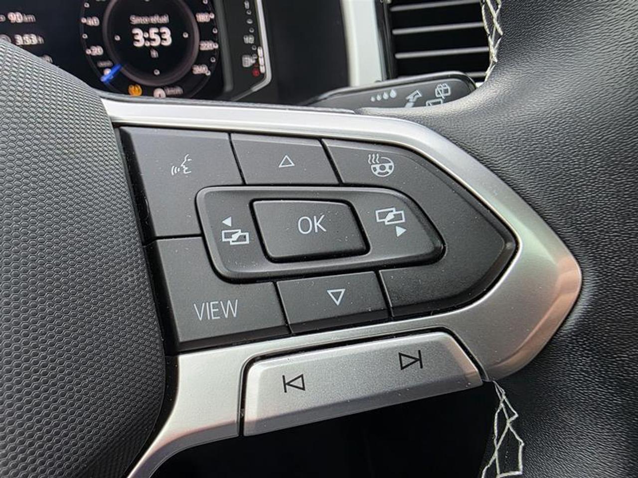 2022 Volkswagen Atlas Highline 3.6L 8sp at w/Tip 4MOTION Photo