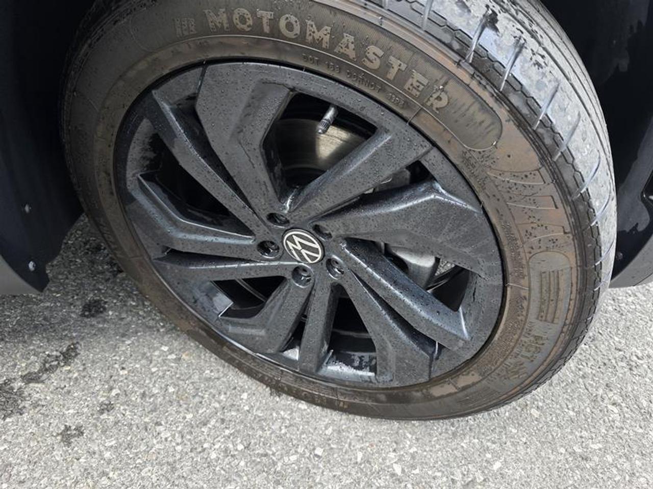 2022 Volkswagen Atlas Highline 3.6L 8sp at w/Tip 4MOTION Photo