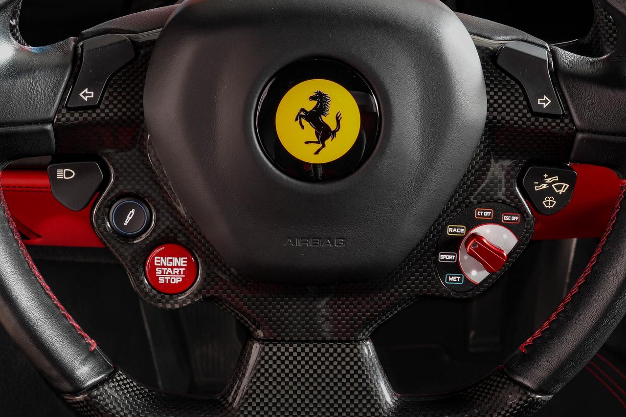 2016 Ferrari 488 Spider 2dr Conv Photo