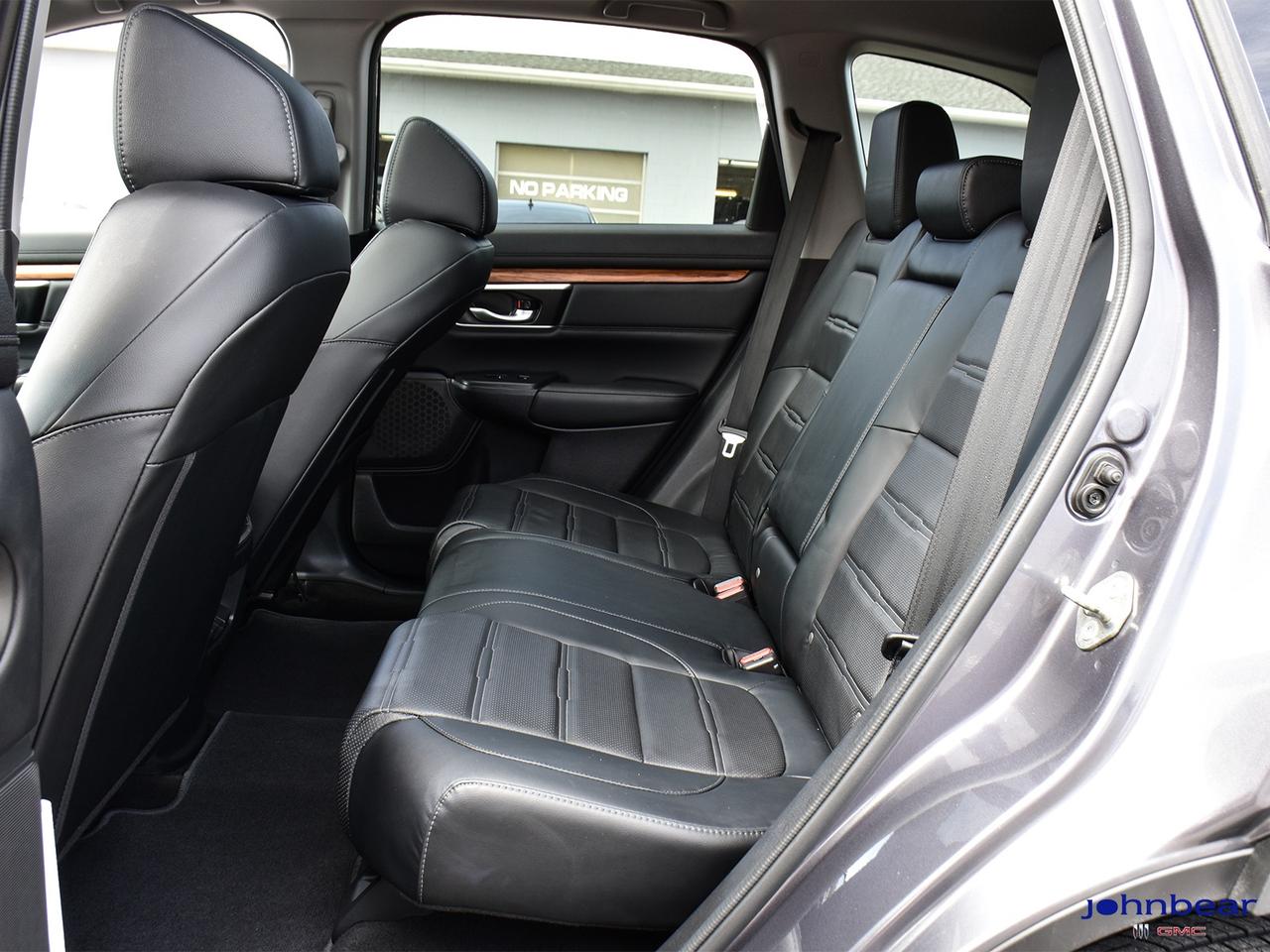 2019 Honda CR-V Touring Photo