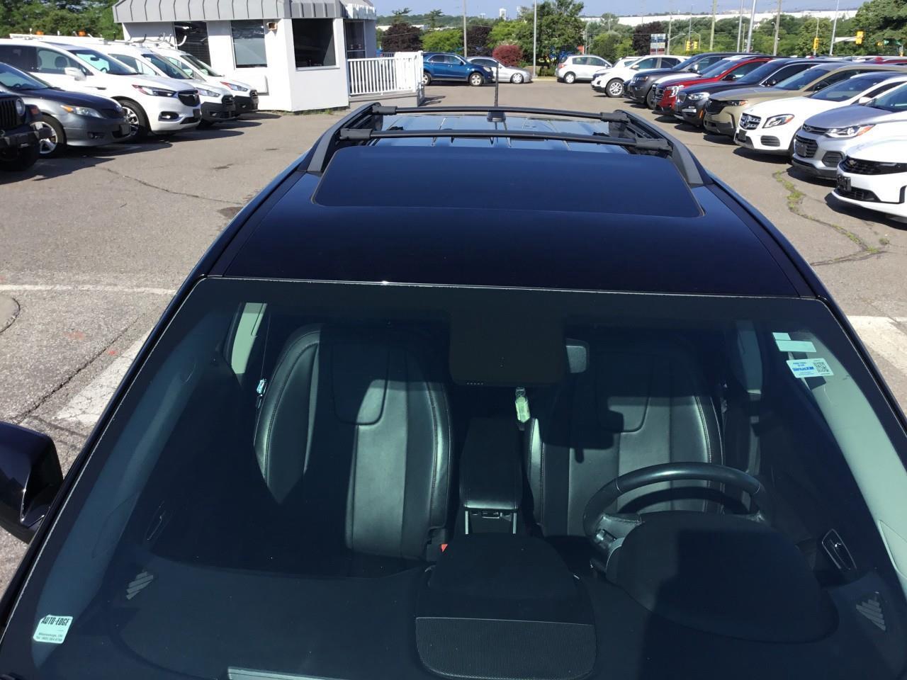 2017 Chevrolet Equinox LT Photo