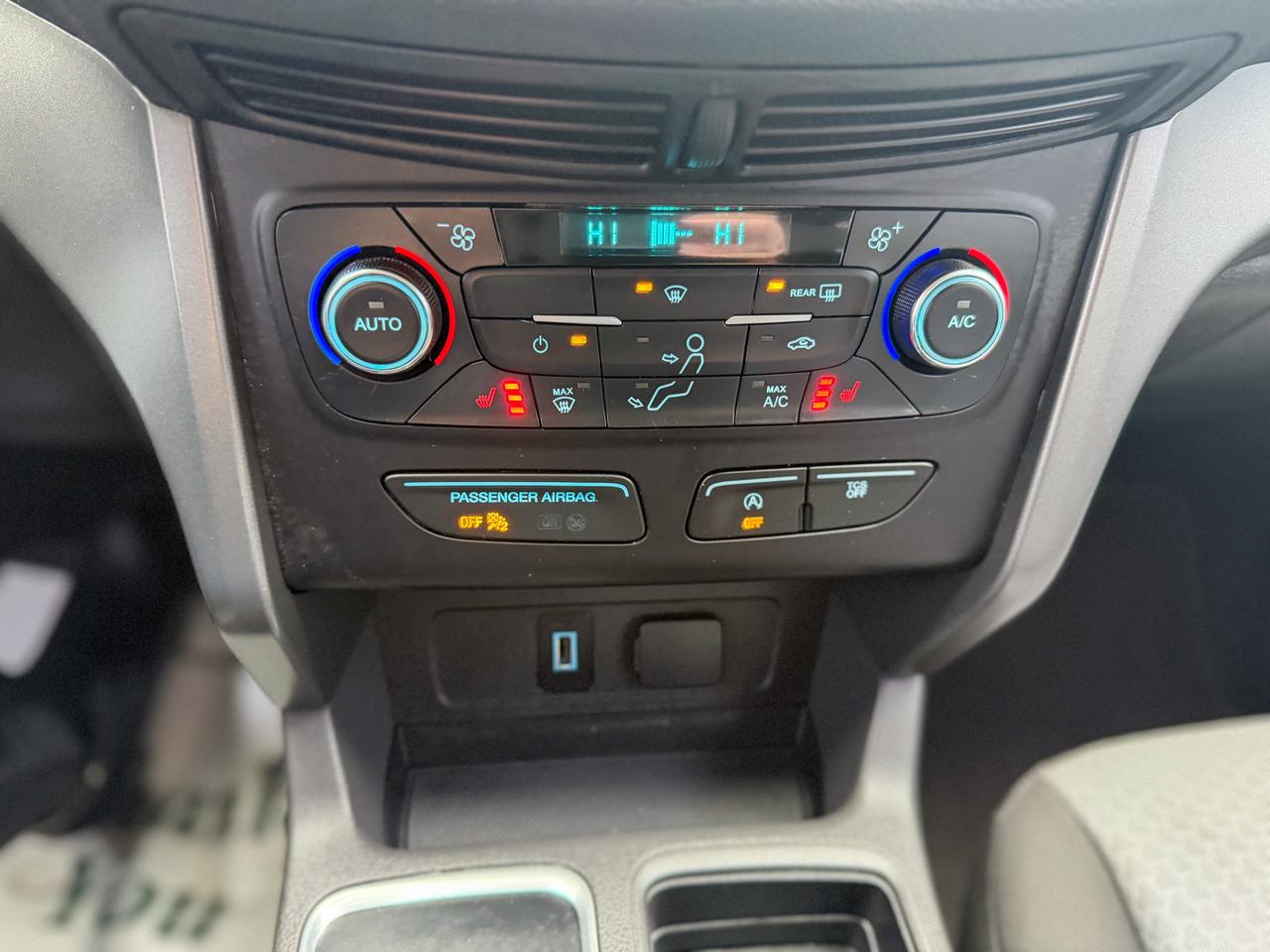 2017 Ford Escape SE/ AWD/1 OWNER/LOW KM/CAMERA/FUEL EFFICIENT/1.5L Photo