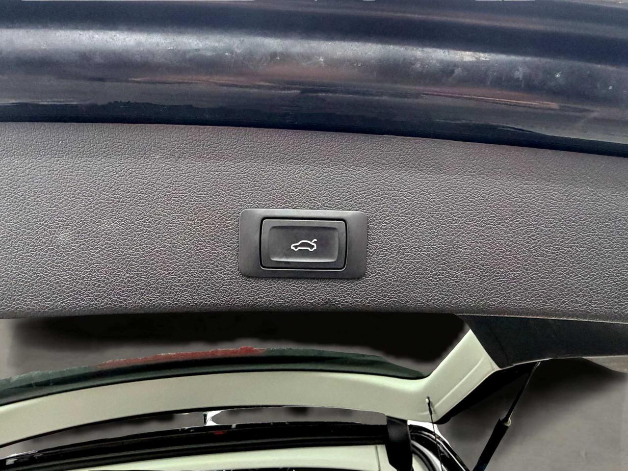 2016 Audi Q5 Technik AWD Navi Panoramic Sunroof Photo