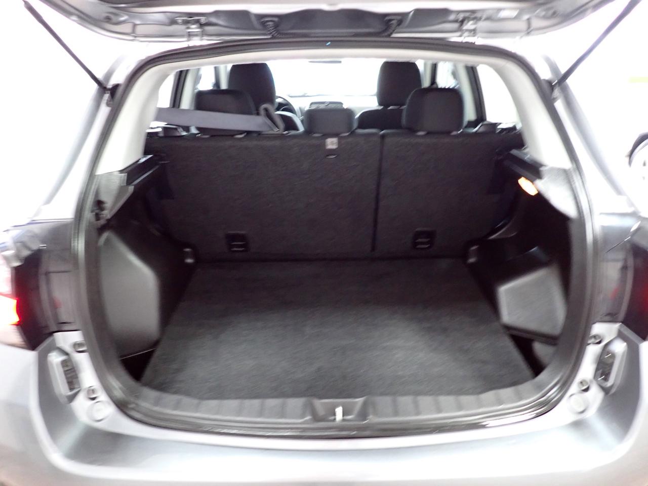 2024 Mitsubishi RVR AWD 4DR Photo3