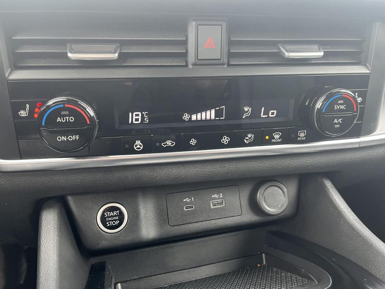 2023 Nissan Rogue AWD SV Moonroof Photo