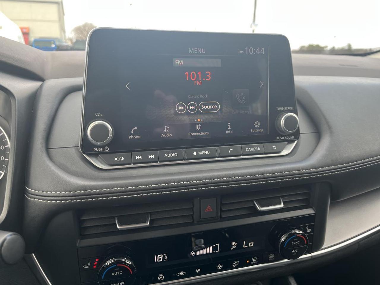 2023 Nissan Rogue AWD SV Moonroof Photo