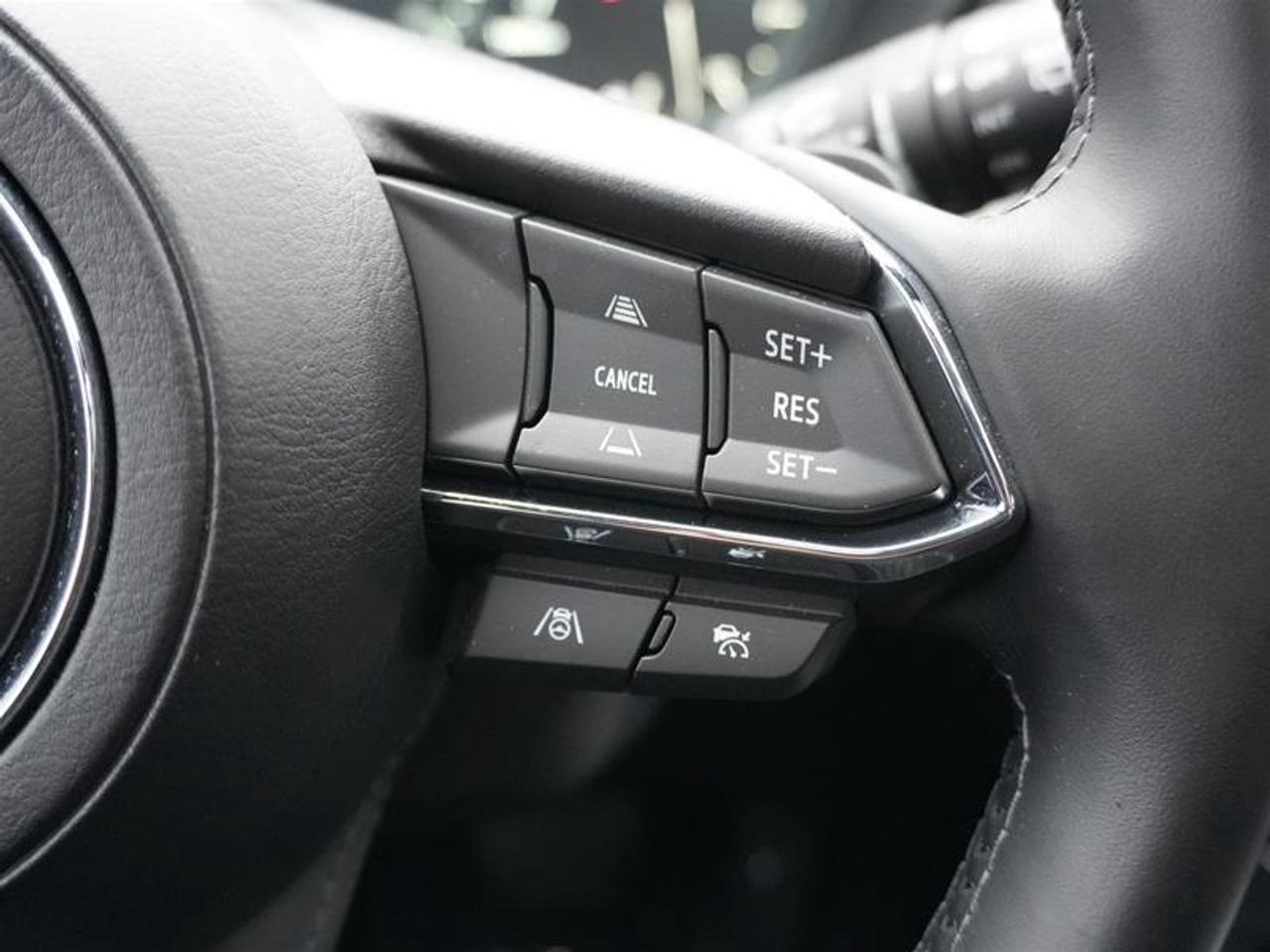 2024 Mazda CX-5 Signature AWD at Photo