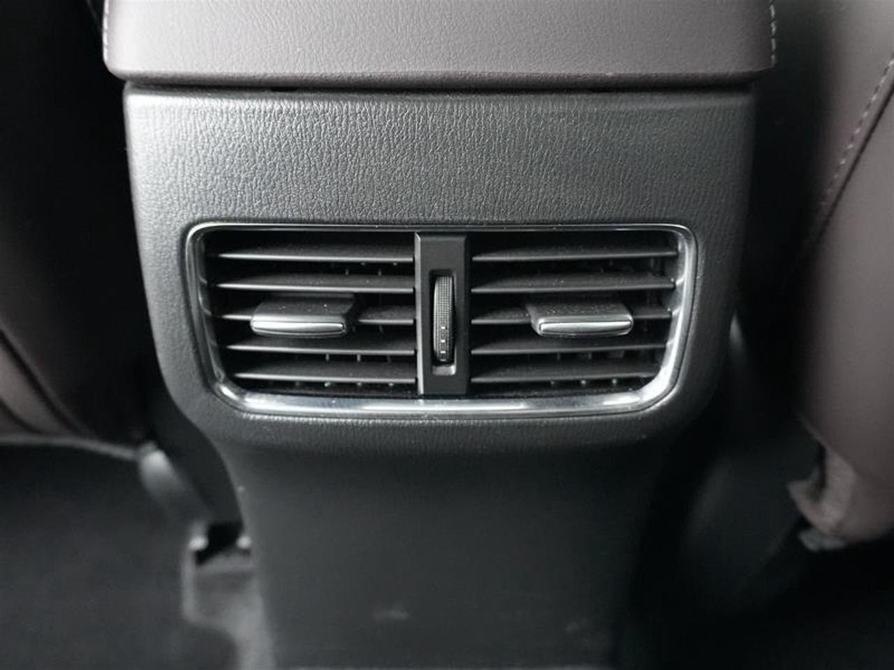 2024 Mazda CX-5 Signature AWD at Photo