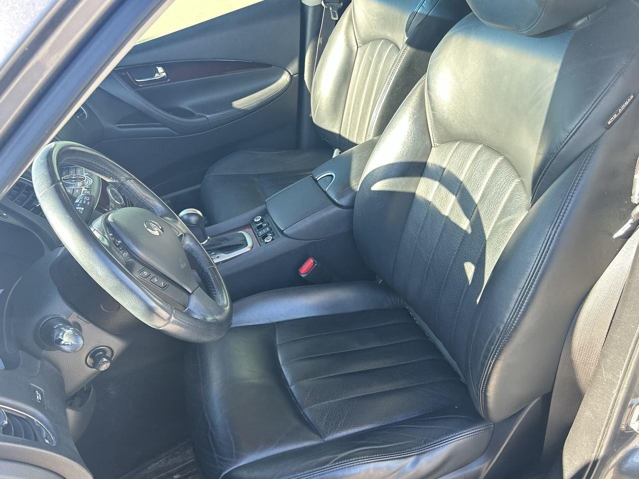 2015 Infiniti QX50 Wagon   Accident-Free Photo