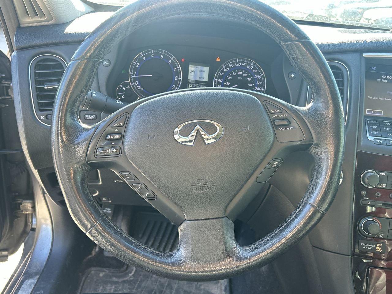 2015 Infiniti QX50 Wagon   Accident-Free Photo