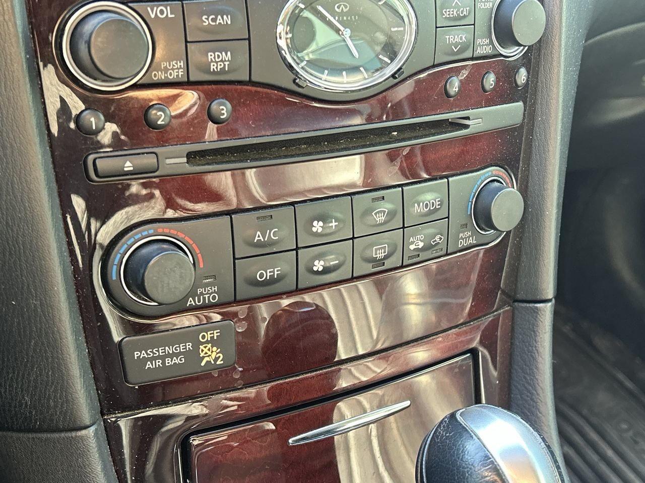 2015 Infiniti QX50 Wagon   Accident-Free Photo