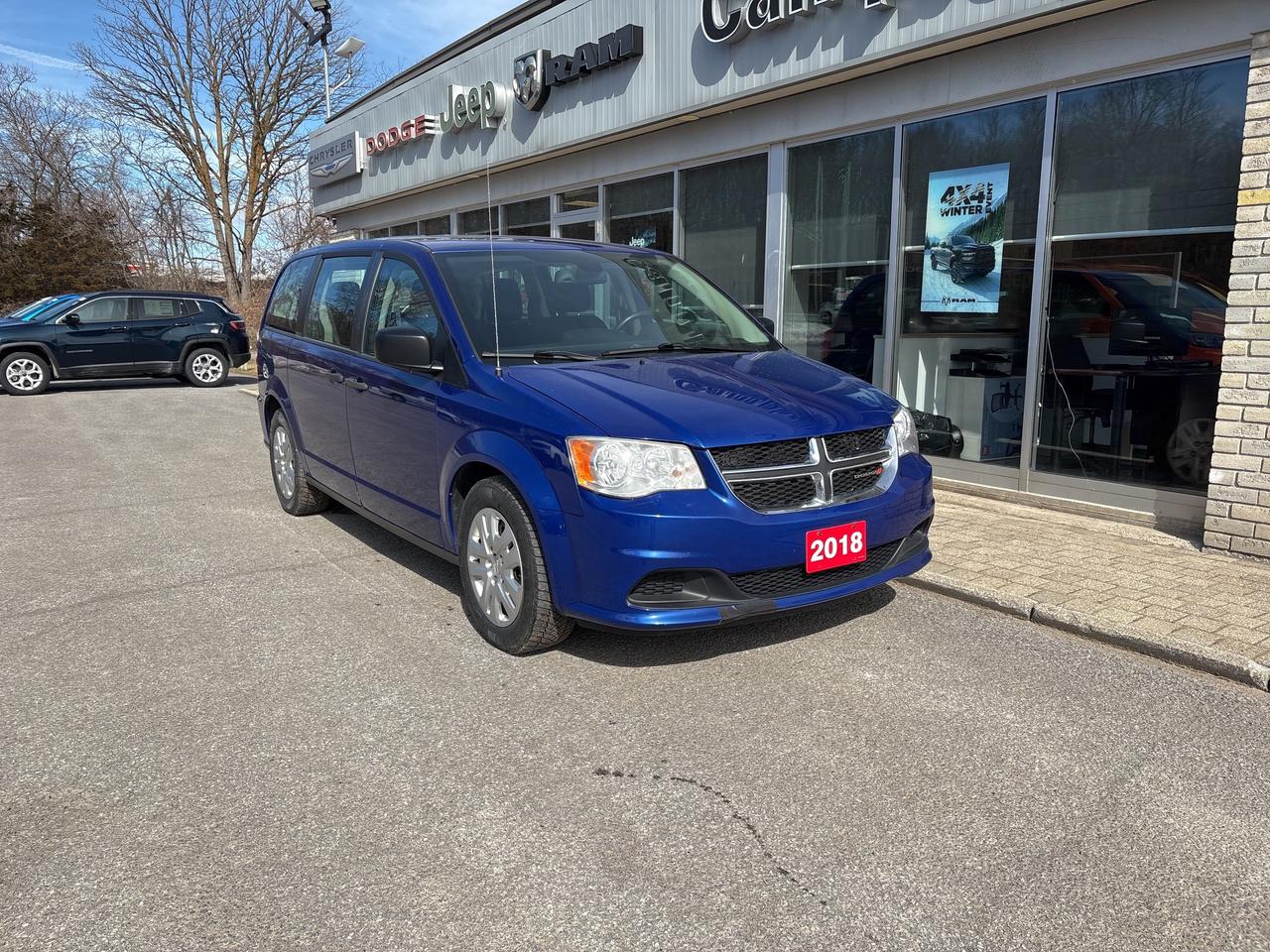 2018 Dodge Grand Caravan CANADA VALUE PACKAGE Photo2