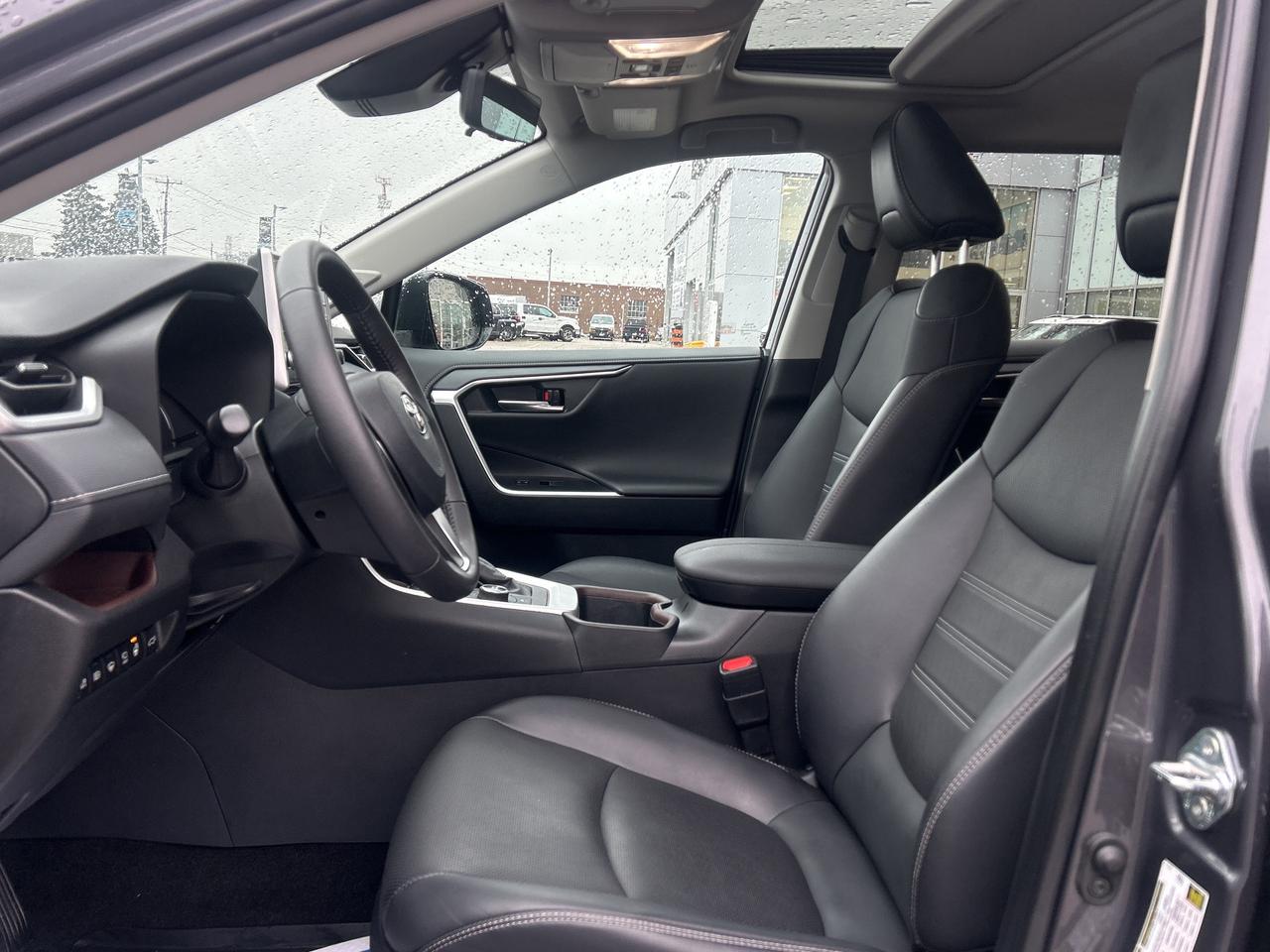 2022 Toyota RAV4 Hybrid Limited AWD Photo