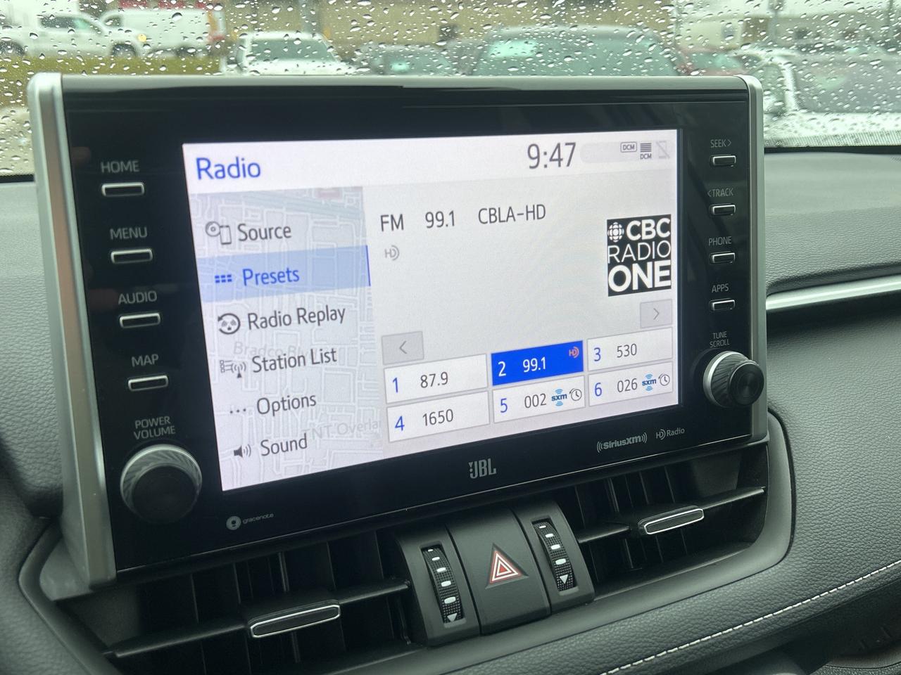 2022 Toyota RAV4 Hybrid Limited AWD Photo