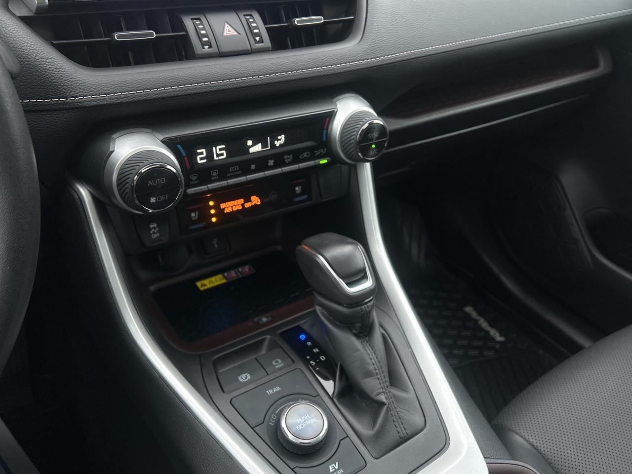 2022 Toyota RAV4 Hybrid Limited AWD Photo