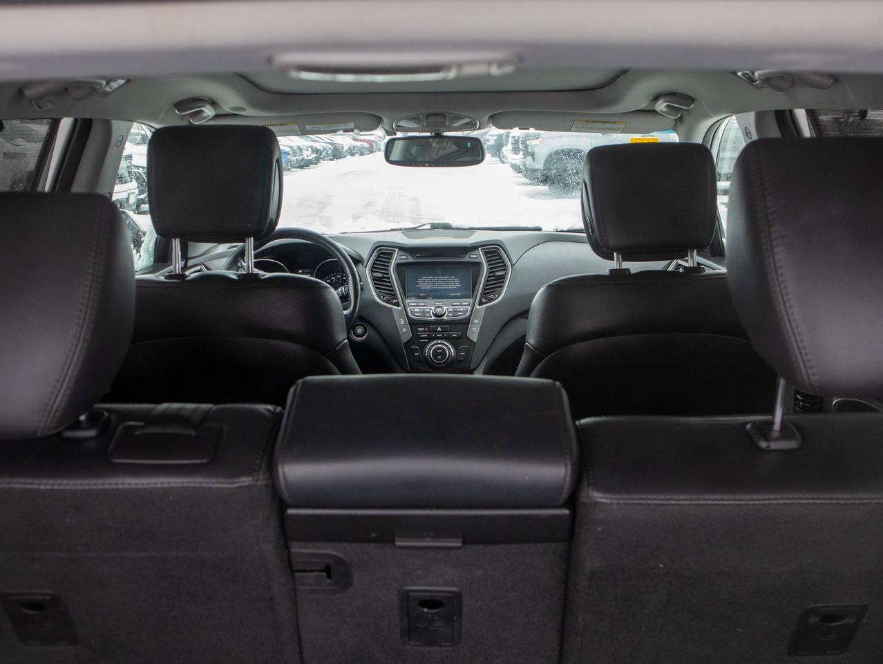 2014 Hyundai Santa Fe Sport Limited - Navigation System   Cooled Seats Photo