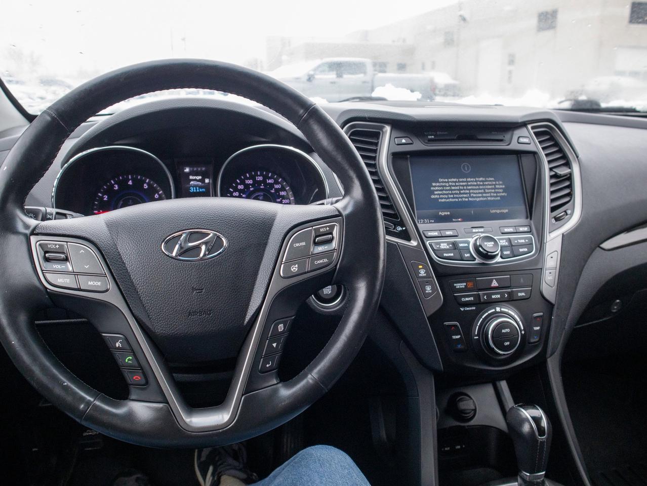 2014 Hyundai Santa Fe Sport Limited - Navigation System   Cooled Seats Photo