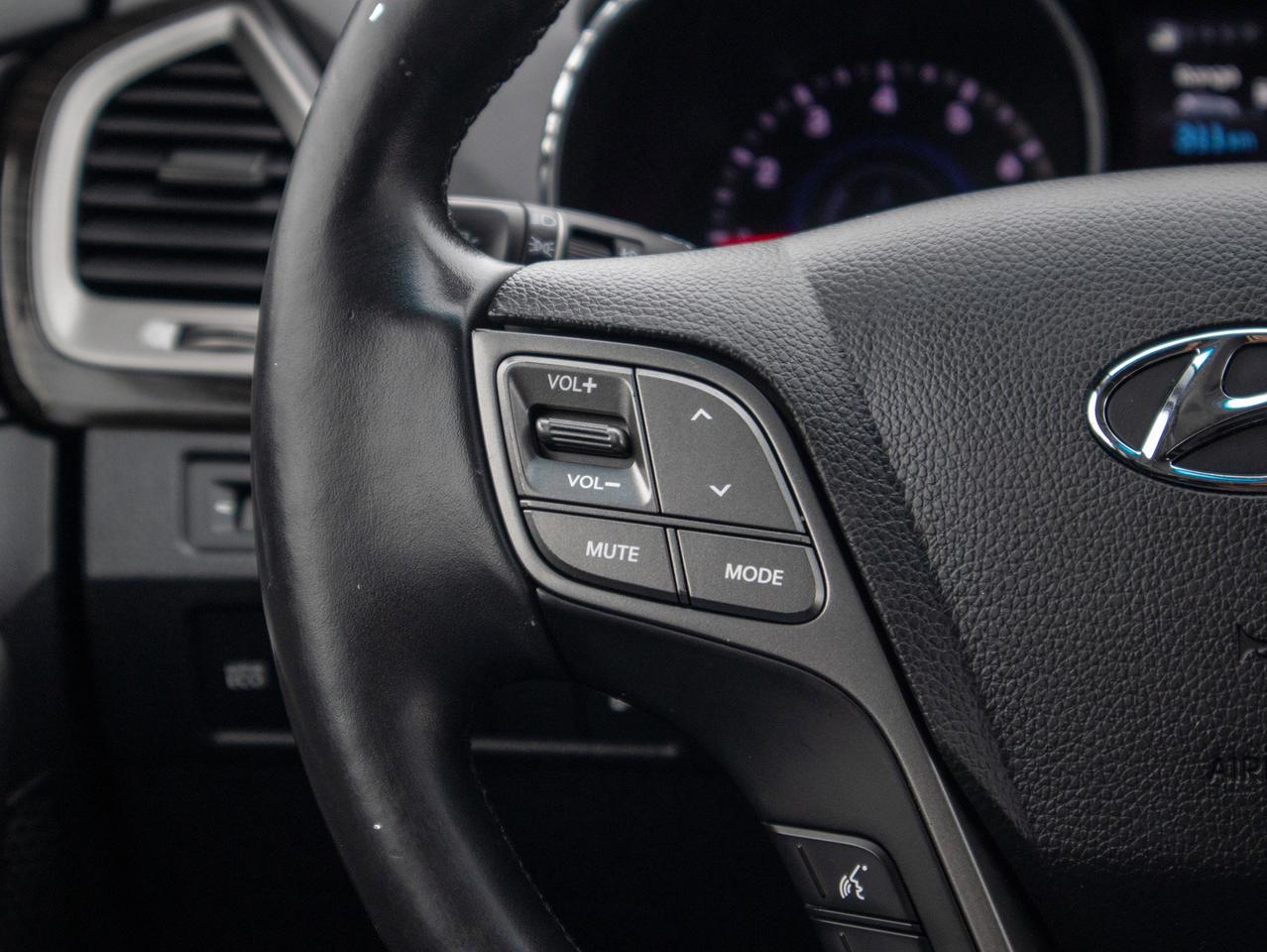 2014 Hyundai Santa Fe Sport Limited - Navigation System   Cooled Seats Photo