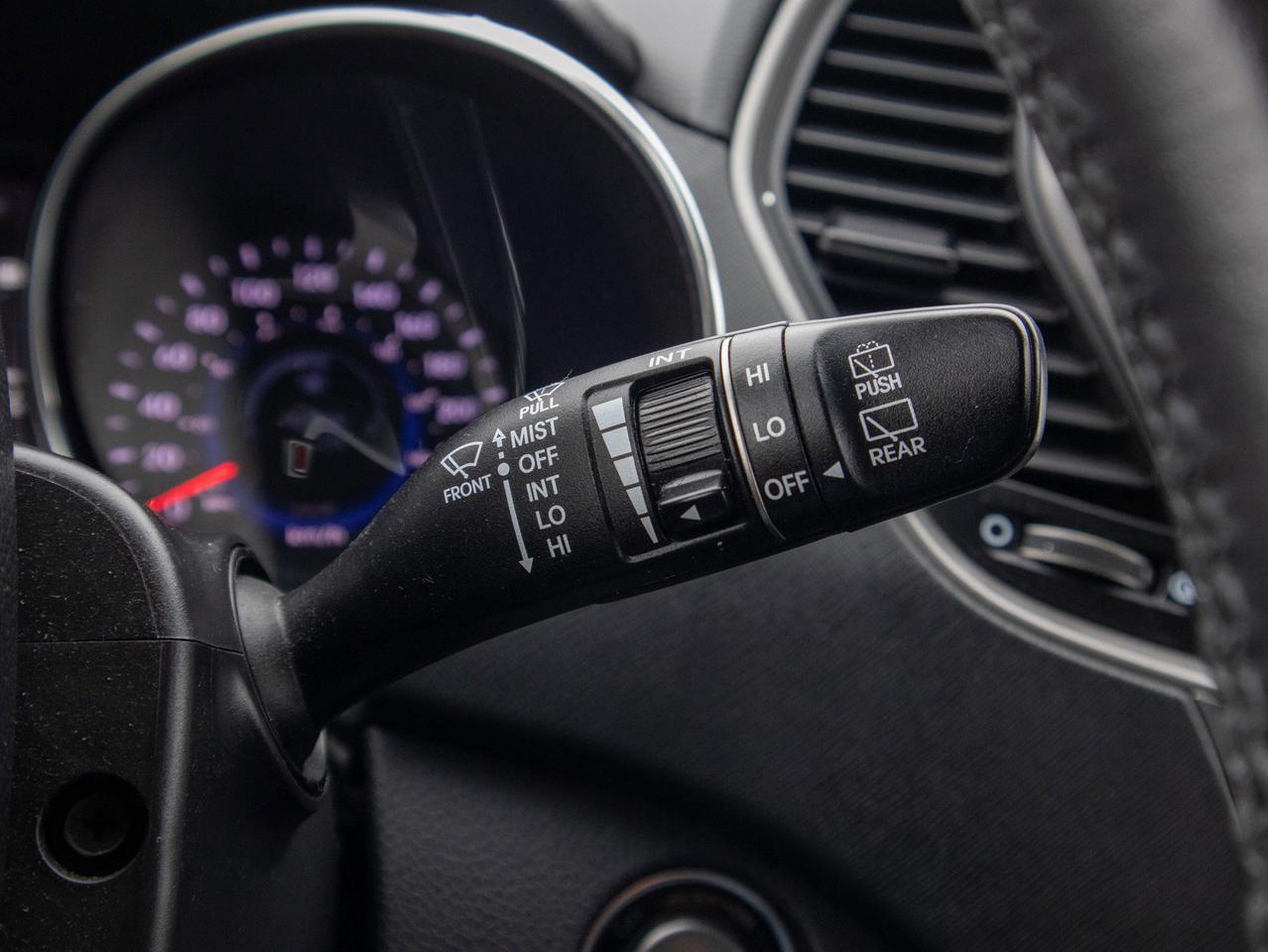 2014 Hyundai Santa Fe Sport Limited - Navigation System   Cooled Seats Photo