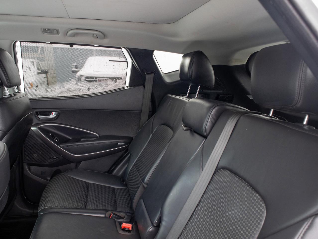 2014 Hyundai Santa Fe Sport Limited - Navigation System   Cooled Seats Photo