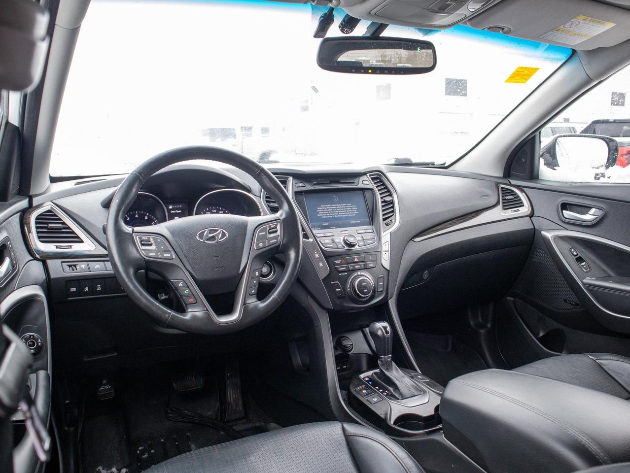 2014 Hyundai Santa Fe Sport Limited - Navigation System   Cooled Seats Photo