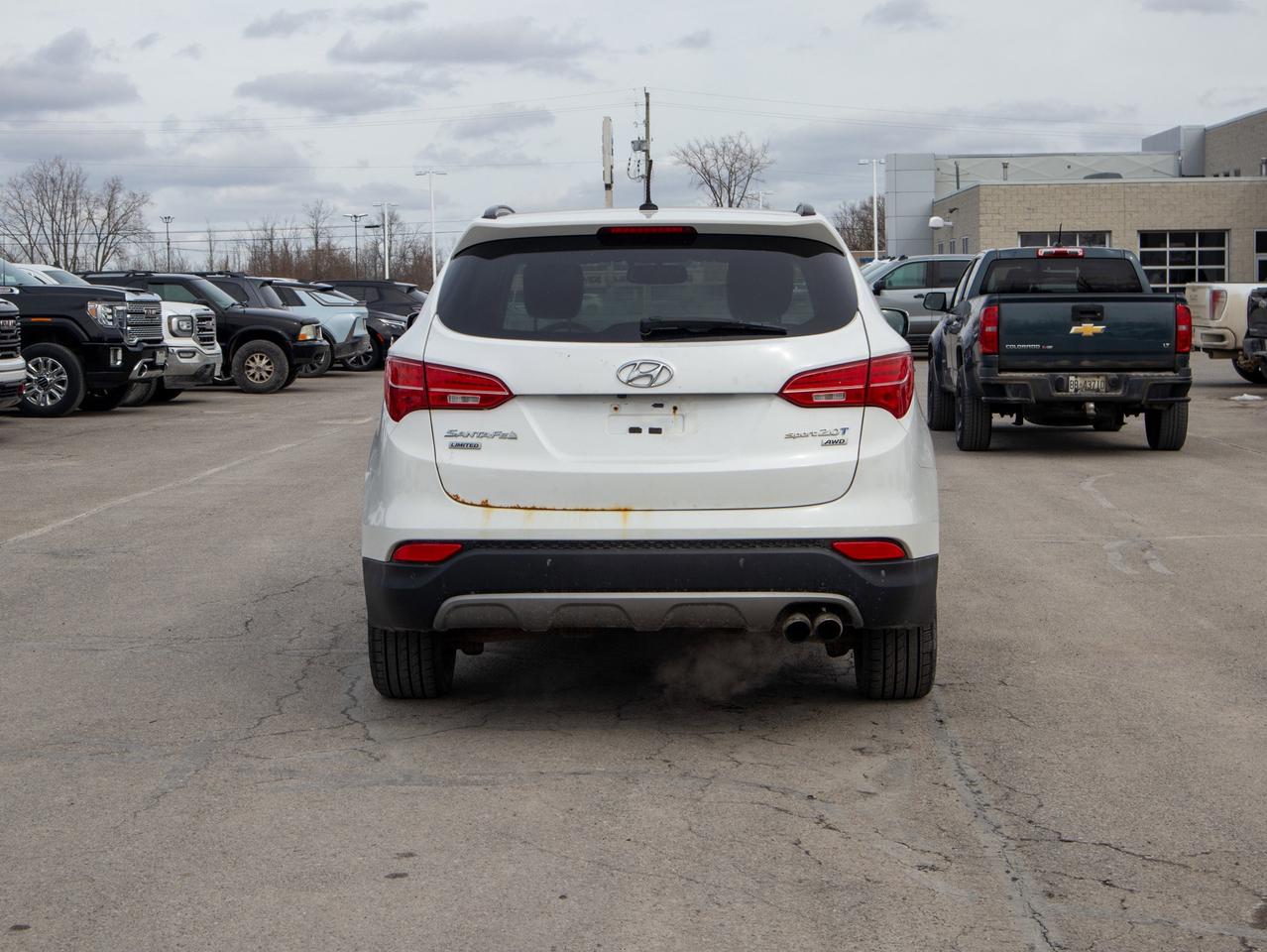 2014 Hyundai Santa Fe Sport Limited - Navigation System   Cooled Seats Photo