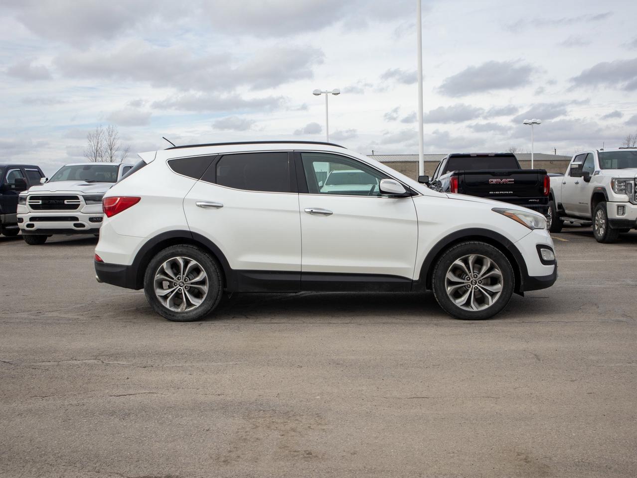 2014 Hyundai Santa Fe Sport Limited - Navigation System   Cooled Seats Photo