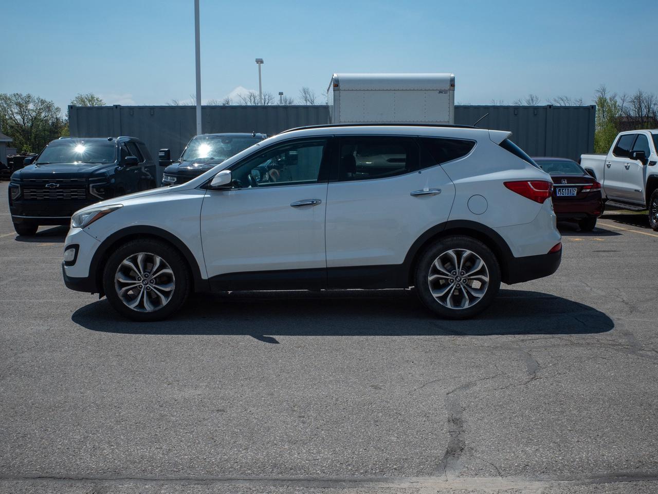 2014 Hyundai Santa Fe Sport Limited - Navigation System   Cooled Seats Photo