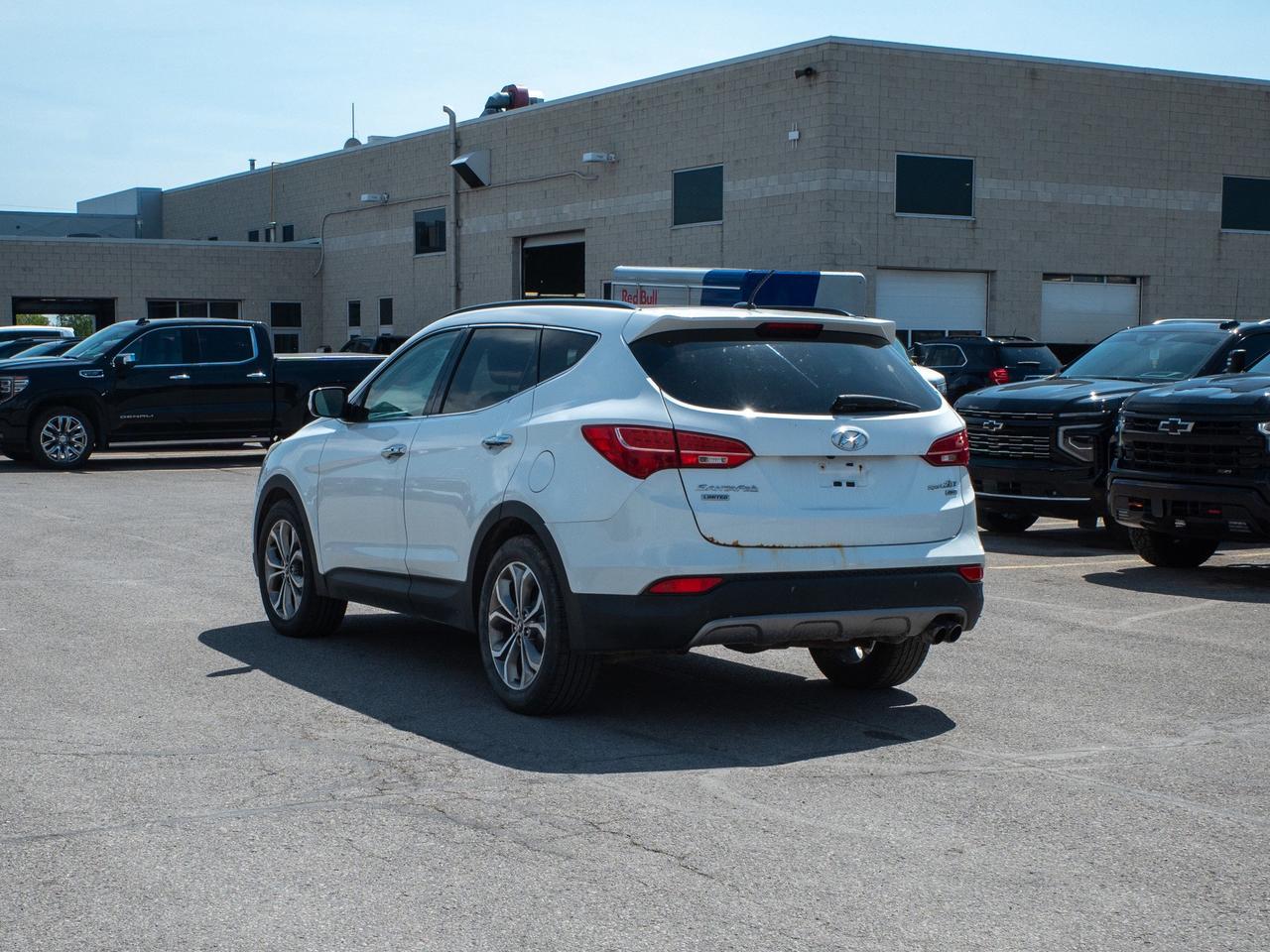 2014 Hyundai Santa Fe Sport Limited - Navigation System   Cooled Seats Photo