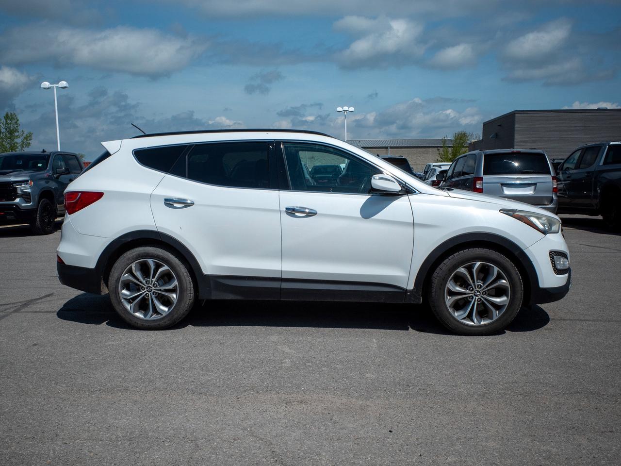 2014 Hyundai Santa Fe Sport Limited - Navigation System   Cooled Seats Photo
