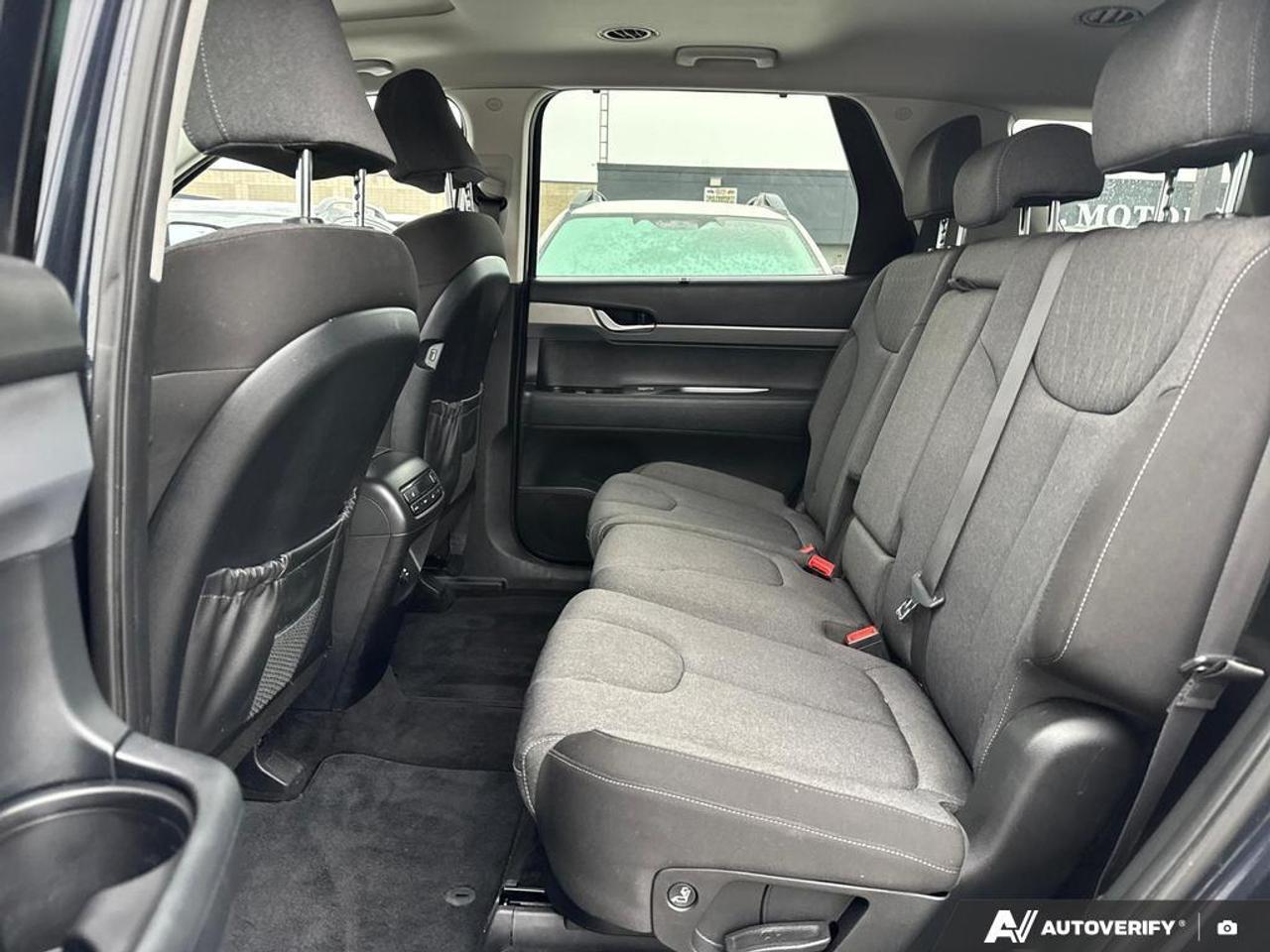 2022 Hyundai PALISADE Preferred BACKUP CAM   HEATED SEATS   LANE ASSIST Photo