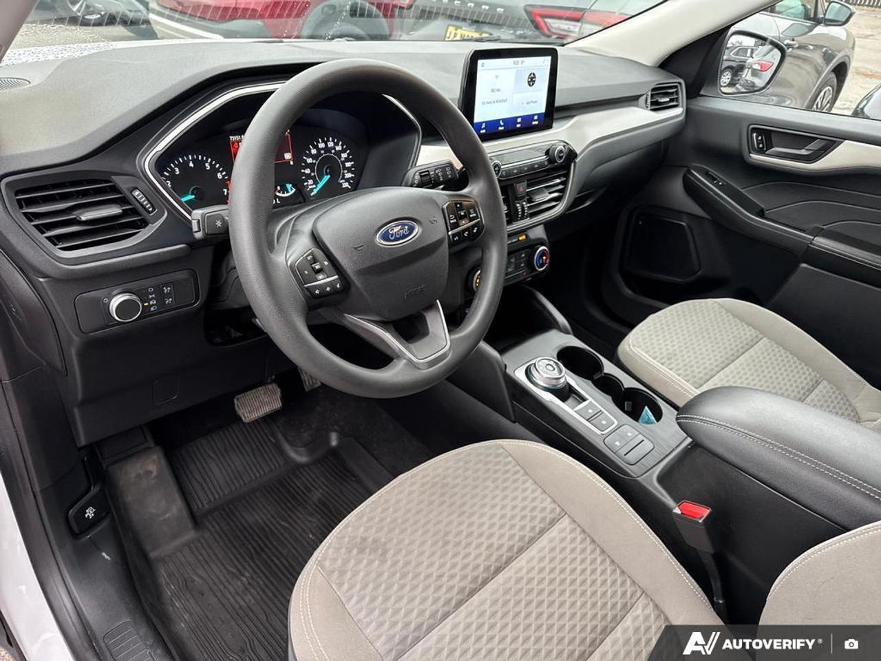 2022 Ford Escape SE BACKUP CAM   HEATED SEATS   LANE ASSIST   SIRIU Photo