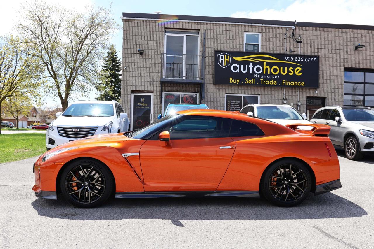 2018 Nissan GT-R PREMIUM/COUPE/NAV/LEATHER/B CAM/P SENSORS/KEYLESS/ Photo