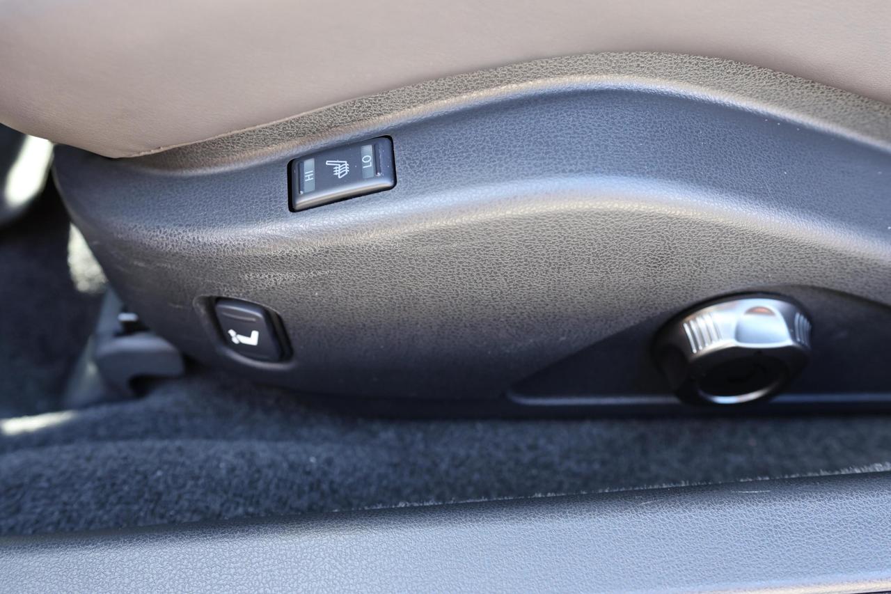 2018 Nissan GT-R PREMIUM/COUPE/NAV/LEATHER/B CAM/P SENSORS/KEYLESS/ Photo